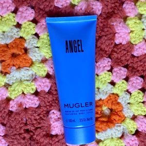 Mugler Angle Perfuming Body Lotion